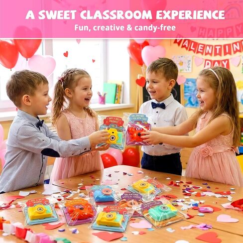 Valentines Day Cards for Kids School – 28 Pack Kids Viewfinder Toy Cameras with Greeting Cards, Classroom Exchange Valentine Gifts for Boys and Girls, Cards + Toys Bulk Set for School Valentine Party in Saudi Arabia