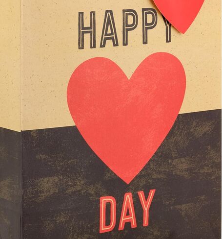 Hallmark 13" Large Kraft Valentine's Day Gift Bags (4 Bags, 2 Designs: Happy Heart Day, Rustic Hearts) for Kids, Adults, Galentine's Day, Weddings in Kuwait