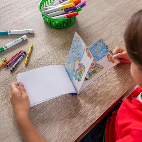 Fun Express قم بتلوين كتب الميلاد الخاصة بك - تصنع 12 كتابًا in Saudi Arabia