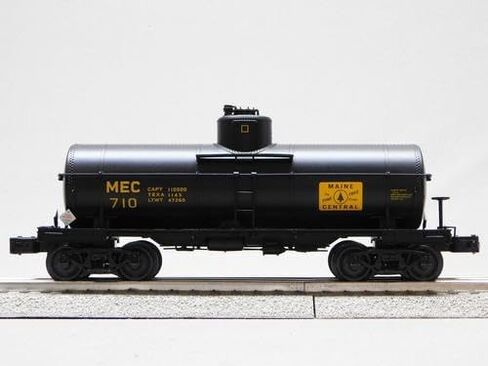 Lionel Maine Central 8K Gallon Tank CAR #710 O Gauge 2526250 in Saudi Arabia