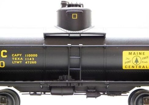 Lionel Maine Central 8K Gallon Tank CAR #710 O Gauge 2526250 in Saudi Arabia