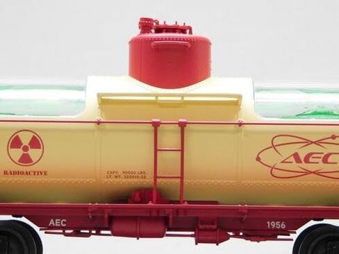 Lionel AEC 8K Gallon Tank CAR #1956 O Gauge 2526240 in Saudi Arabia