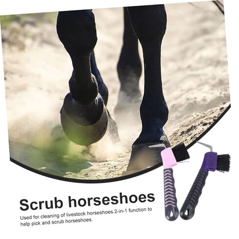 POPETPOP 2Pcs Grip Hoof Picks for Horse Grooming Durable Hoof Cleaning Tool Convenient Hoof Brush with Built Hook Essential Supplies for Horse Care Random Colors in Saudi Arabia
