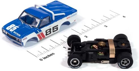 SC420-4 Auto World Xtraction 1972 BRE Datsun 620 بيك اب HO Scale Slot Car in Kuwait