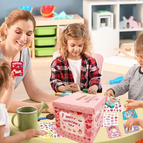WorldBazaar 36 حزمة من بطاقات الحيوانات لعيد الحب مع مظاريف صندوق بريد حرفي للقطط والكلاب مع نوافذ DIY صندوق عيد الحب للأطفال في الفصول الدراسية وتبادل هدايا الحفلات in Kuwait
