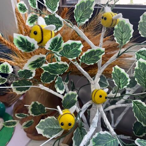 YUBONUS 16Pcs Wool Felt Bees with Box 1″ Big Size, Cute Bee Craft Balls for Room Shower Gift Decorations, Nursery Decor DIY Party Favors in Kuwait