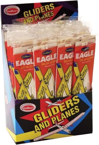 مجموعة طائرات Guillow's #26 Eagle Air Superiority Flyer، مكونة من 24 طائرة، من خشب البلسا in Kuwait