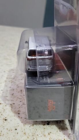 Mini GT Chase Volkswagen ID. Buzz Candy White/Energetic Orange MGT01061 in Saudi Arabia