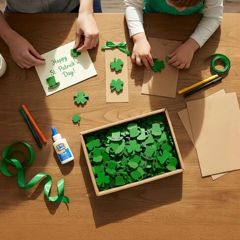 60 قطعة من الزخارف الخشبية المسطحة الصغيرة لعيد القديس باتريك، تماثيل البرسيم الصغيرة المصنوعة من الخشب الصغير على الوجهين، زينة للحرف اليدوية اليدوية، سجل القصاصات، ديكور صينية متدرجة، لهجات الحفلات الأيرلندية in Kuwait