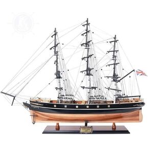 Cutty Sark Wooden Model Ship - Classic Antique Maritime Collectible - 24.5" Tall Display Piece in Saudi Arabia