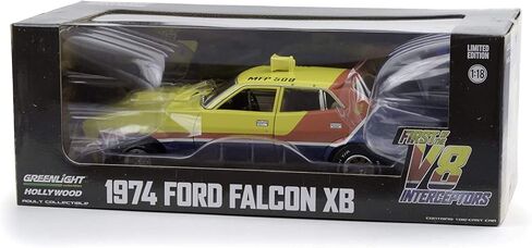 Greenlight 1:18 مقياس أول من V8 Interceptors (1979) - 1974 Ford Falcon XB 4-Door Sedan M.F.P. نموذج سيارة مصبوبة باللون الأصفر من Greenlight in Kuwait