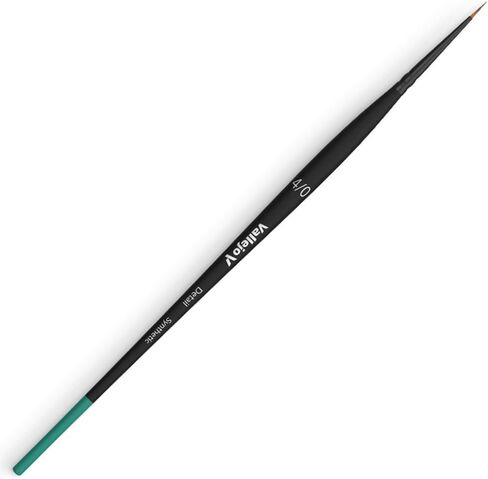 Vallejo - Detail Series Definition Set | Miniature Paint Brushes | Flagged Synthetic Bristles | Sizes 4/0, 3/0 and 2/0 | Lightweight and Ergonomic Wooden Handles | Ideal for Acrylic Detail Work in Saudi Arabia