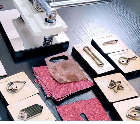 Leather Die Cutter, Hand Press Cutting Machine, Manual Die Cutting Embossing Machine With Knife Mold for Paper Craft DIY Pattern Mold Stamping in Saudi Arabia