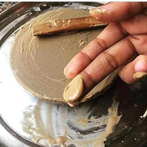 Sandalwood Rubbing Stone with Natural Sandalwood Stick, Chandan Pata Board Chakla 4inch. with Chandan Stick 1 in Saudi Arabia