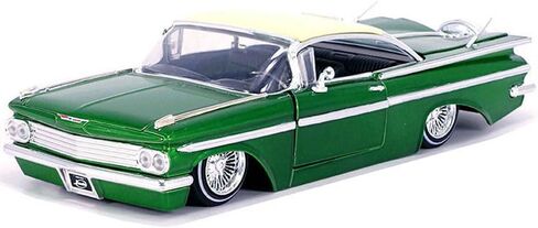 سيارة تشيفي إمبالا لوريدر 1959 باللون الأخضر المعدني مع سطح كريمي وعجلات سلكية من سلسلة Street Low Series 1/24 Diecast موديل سيارة من Jada 35592 in Kuwait
