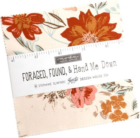 Forged، Found & Hand Me Down Charm Pack من Fancy That Design House؛ 42 مربع لحاف من القماش مسبق القطع مقاس 5 بوصة in Kuwait