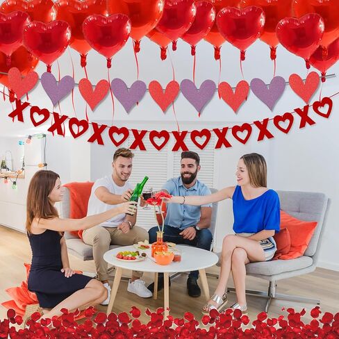 ديكورات حفلات عيد الحب - لافتة Be Mine وXO Garland وبالونات على شكل قلب وبالون حب مقاس 42 بوصة، مجموعة ديكور رومانسية لعيد الحب in Saudi Arabia