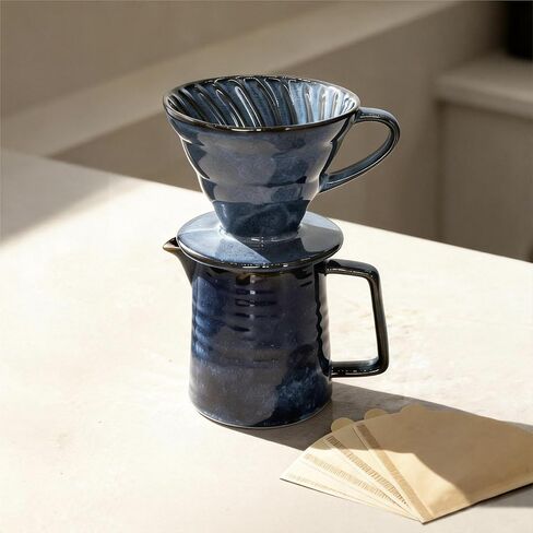 ماكينة صنع القهوة من السيراميك العتيق مع قطارة على شكل V60 و40 مرشحًا ورقيًا (أزرق) in Kuwait
