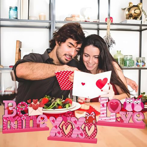 4 قطع ديكورات عيد الحب، قطع مركزية خشبية لعيد الحب السعيد، ديكورات طاولة XOXO Be Mine لعيد الحب، ديكورات عيد الحب للمنزل، هدايا عيد الحب in Kuwait