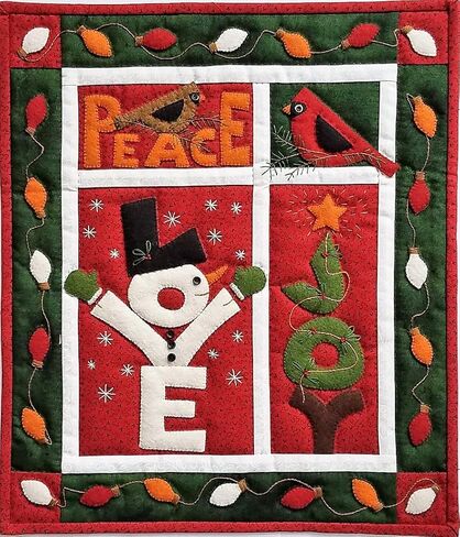 طقم لحاف حائط من Rachel's of Greenfield، Love، Joy، Peace Wall Quilt Kit مقاس 13 بوصة × 15 بوصة، لحاف معلق على الحائط، مجموعات لحاف مسبقة القطع، مجموعات لحاف حائط للمبتدئين in Kuwait