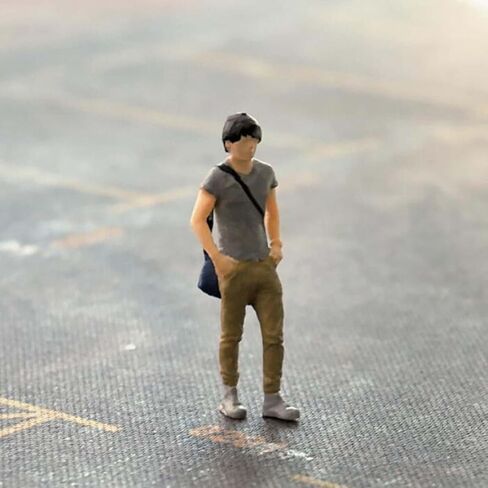 1/64 Men Figures People Scale Miniature Scenes Movie Props Decoration in Saudi Arabia