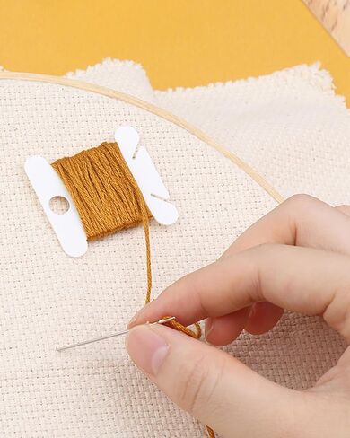 100pcs Plastic Embroidery Floss Bobbins, White Thread Organizer Cards for Cross Stitch, Sewing, and Craft Storage - Durable & Reusable in Saudi Arabia