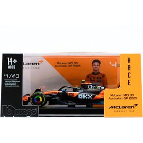 Bburago 1:43 Race Formula Red Bull RB21 w/Helmet (2025) Verstappen #1 in Kuwait