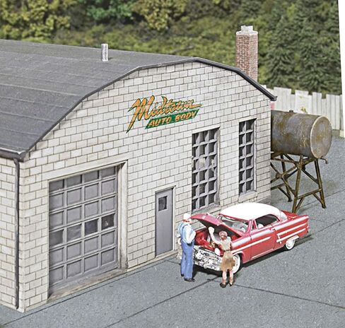 Walthers Cornerstone Series Kit HO Scale State Line Farm Supply Grey in Saudi Arabia