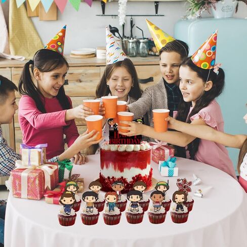 13 قطعة من أغطية كعكة عيد ميلاد سعيد من المسلسل التلفزيوني، طبقة علوية لطيفة للكيك على شكل رسوم متحركة، تتضمن 1 قطعة علوية لعيد ميلاد سعيد و12 قطعة زينة للحلوى. in Kuwait