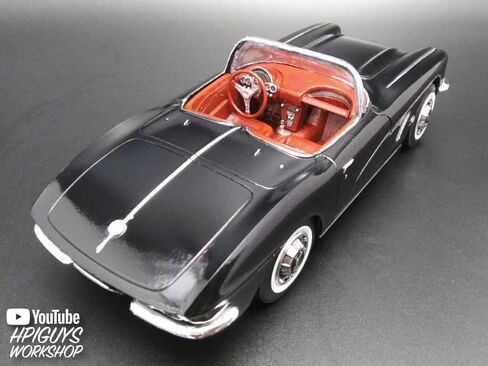 AMT 1962 Chevy Corvette 1:25 Scale Model Kit in Saudi Arabia