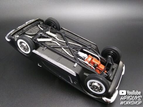 AMT 1962 Chevy Corvette 1:25 Scale Model Kit in Saudi Arabia