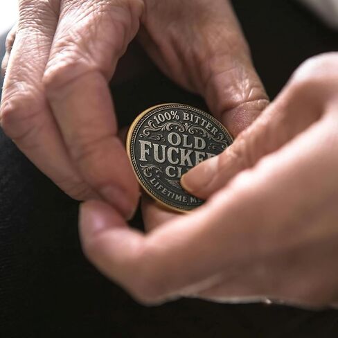Old F*Ckers Club - عملة عضوية مدى الحياة، عملة نادي الغولف القديمة، عملة تحدي Old Fu*KERS المضحكة لنادي Still Kicking، بدون قواعد، بدون مرشحات، عملة التحدي لأفضل صديق وهدايا مزحة Old Bastard in Kuwait