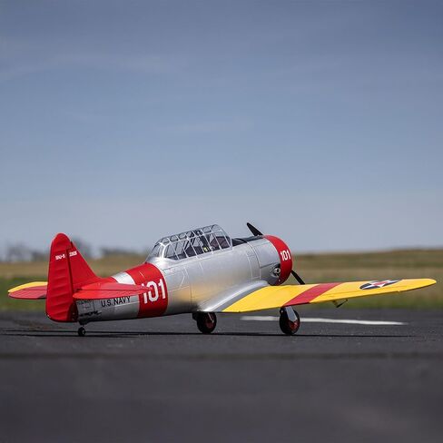 طائرات E-flite SNJ-5/AT-6 Texan 1.5m BNF Basic EFL08750 RC Warbird in Kuwait