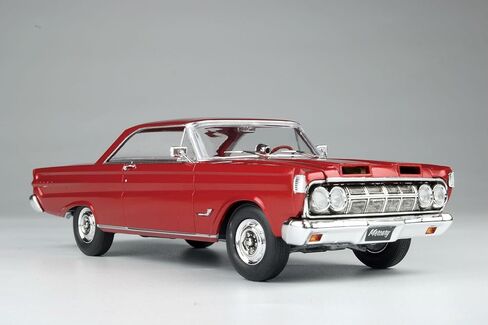 Moebius Models 1964 K-Code Mercury Comet Classic Car Model Kit, 1/25 Scale, Plastic Assembly Kit in Saudi Arabia