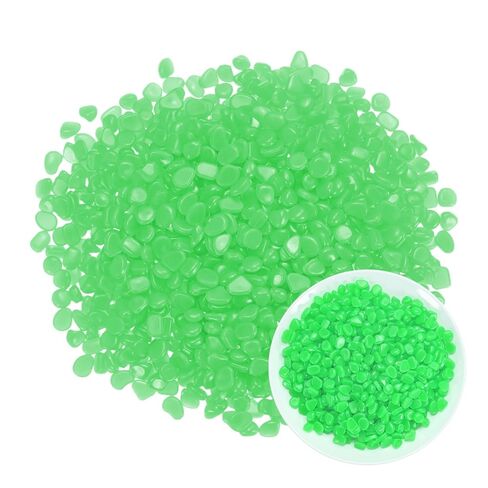 1000-Pack Glow in The Dark Rocks, 0.31"-0.44" Resin Outdoor Garden Decorations Luminous Pebbles Stones for Garden Plants/Aquarium/Backyard Path, Aquarium Gravel [Green] in Saudi Arabia