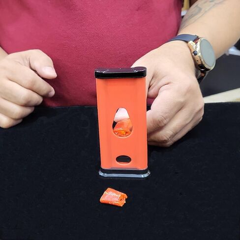 Finger Cutter – Shocking Close-Up Magic Guillotine Illusion in Kuwait