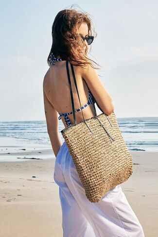Kiss Sea Extra Large Straw Beach Bag The Tote Bag for Women Beach Purse Shoulder Crochet Straw Clutch Bags for Women Raffia Tote Bag Rattan Wicker Purse Big Woven Beach Bag Accessories for Vacation in Saudi Arabia