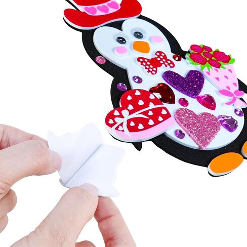 Winlyn 24 مجموعات عيد الحب البطريق الحلي الزينة DIY عيد الحب الحرفية مجموعات متنوعة البطريق على شكل ملصقات عيد الحب القلب للأطفال أنشطة الفصول الدراسية تبادل الهدايا in Saudi Arabia