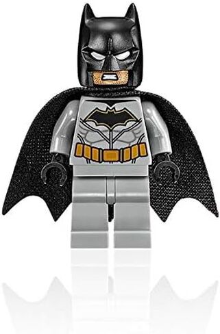 LEGO Super Heroes DC Minifigure - Batman with Light Bluish Gray Suit 76111 in Saudi Arabia