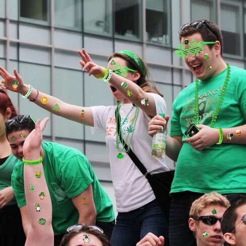 140PCS St Patricks Day Accessories, St. Patrick's Day Glasses Bracelets Tattoos Beads, Irish Glasses Bracelets Tattoos Beads Stuff Bulk, Shamrock Saint Patricks Parade Throw Party Favor Decorations in Saudi Arabia