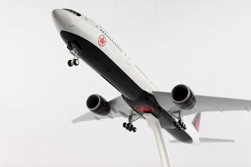 Daron Skymarks Air Canada 777-300 1/200 W/Gear (SKR955) in Saudi Arabia