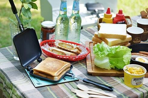 صانعة الساندوتشات الساخنة بانيني بريس، مقلاة شواء بانيني غير لاصقة مع مقبض، مقلاة قلاب من الألومنيوم للمنزل والتخييم في الهواء الطلق، عبوة واحدة in Kuwait