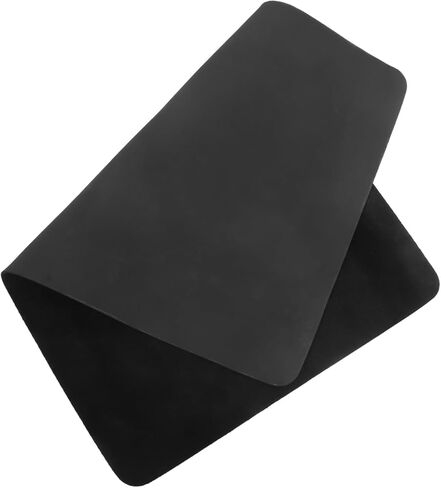 Totority Close-Up Magic Mat 60x40cm - Durable Non-Slip Felt Pad for Card Tricks & Coin Magic, Protective Surface for Clean Gameplay, Ideal for Magicians & Performers at Parties & Stage Shows in Kuwait