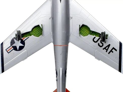 ريفيل 85-5996 ريبابليك F-84F ثاندرستريك ثندربيردز بمقياس 1:48 75 قطعة من مستوى المهارة 4 نموذج مجموعة بناء الطائرة in Saudi Arabia