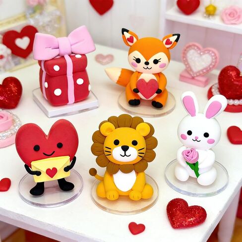 مجموعة الطين الجاف بالهواء لعيد الحب للأطفال - 12 صندوقًا من مجموعات الحرف اليدوية المصنوعة من الطين مع أدوات النحت والبرامج التعليمية لتبادل الهدايا في الفصل الدراسي، ومفضلات الحفلات، والأنشطة الفنية وهدايا عيد الحب in Kuwait