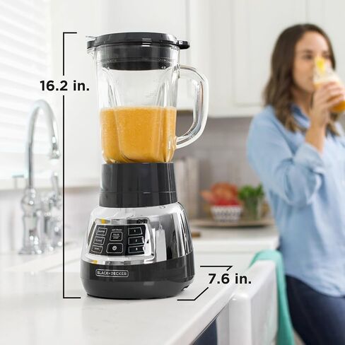 خلاط بلاك+ديكر الهادئ مع وعاء زجاجي إعصاري سعة 6 أكواب، 3 سرعات + 3 وظائف وتقنية الشفرات المسننة لمزج أسرع، زر نبضي ووعاء شخصي سعة 24 أونصة، 900 وات (متجدد) in Saudi Arabia