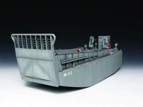عازف البوق 1/35 الحرب العالمية الثانية LCM(3) مركبة الإنزال البحرية الأمريكية in Saudi Arabia