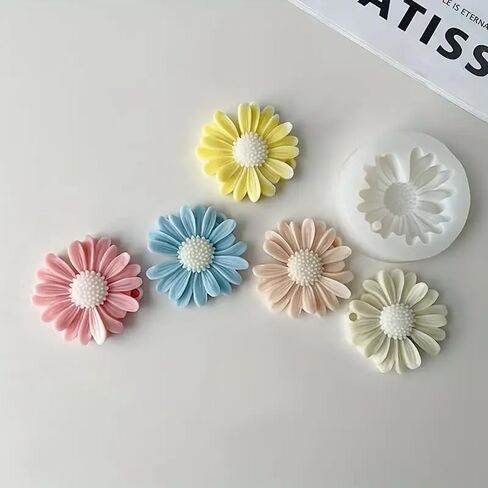1PC Daisy Silicone Mold - Resin Candle Mold for Floral Decoration and Craft DIY, White in Saudi Arabia