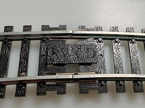 Train Track Clips for Conventional HO Scale Model Railroad Train Track, Pack of 24 in Saudi Arabia