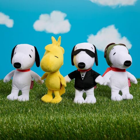 Peanuts Small Plush Snoopy, 7-inch Stuffed Animal, Kids Toys for Ages 3 Up by Just Play in Saudi Arabia